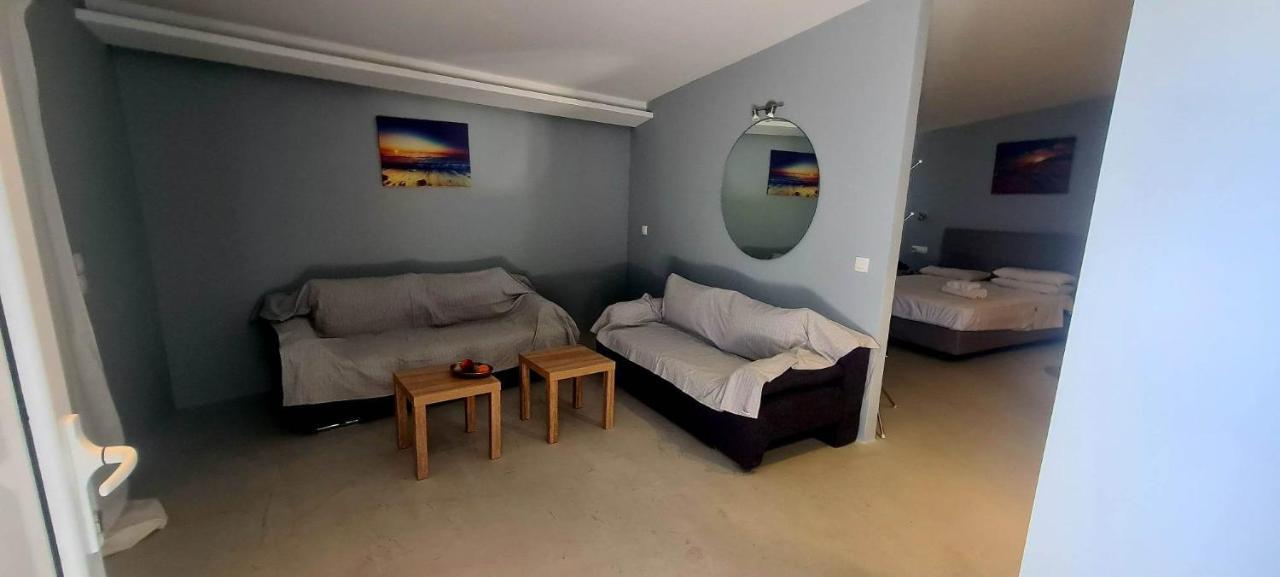Appartement Jack Daniel Friends à Faliraki Extérieur photo